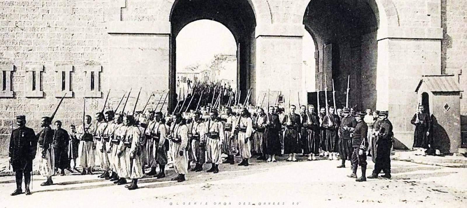 1838- Constantine - Entree2 de la Casbah.jpg
